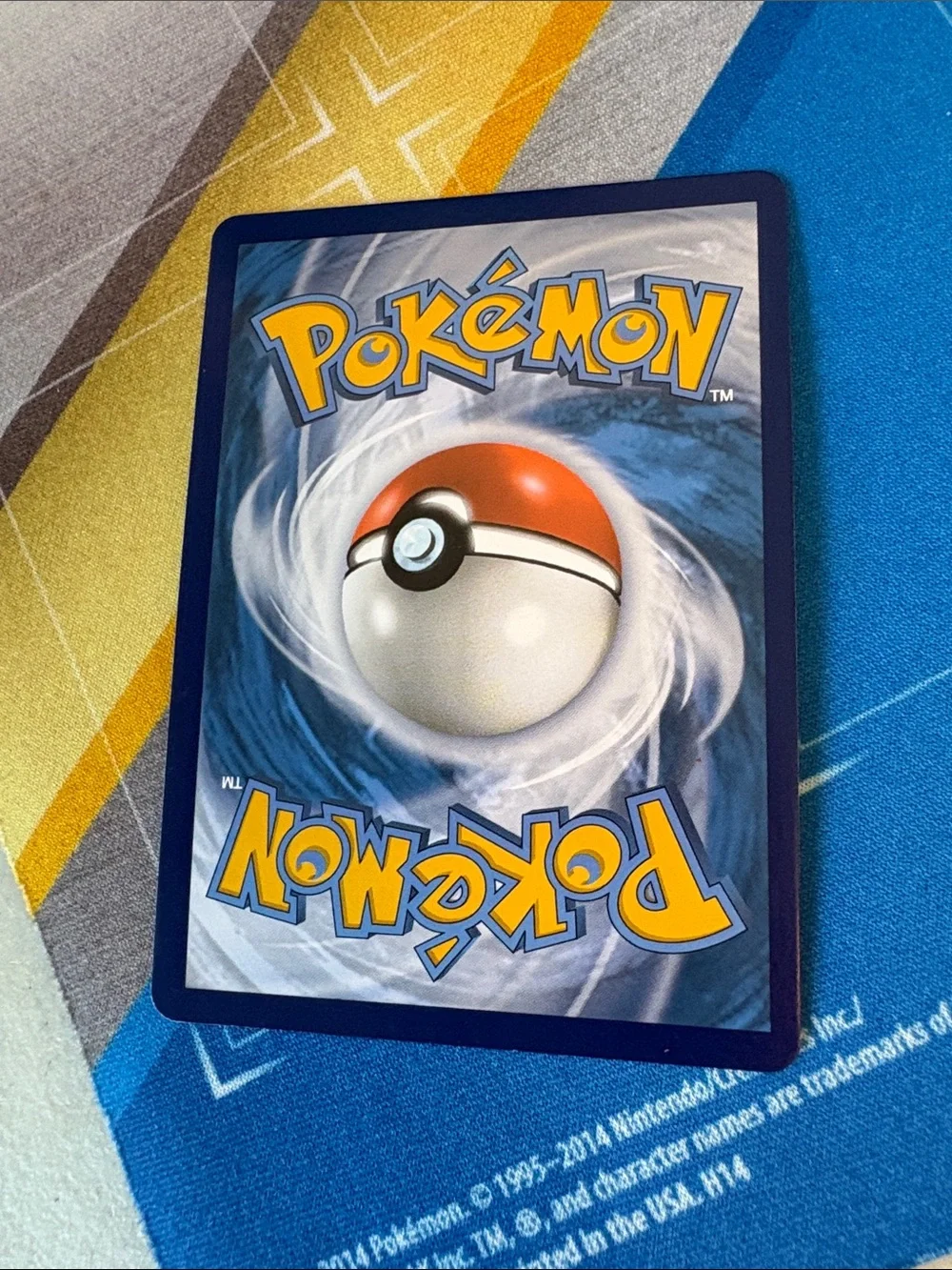 Pokémon Sword & Shield Fusion Strike -  Mew VMAX 114/264 HOLO Ultra Rare NM